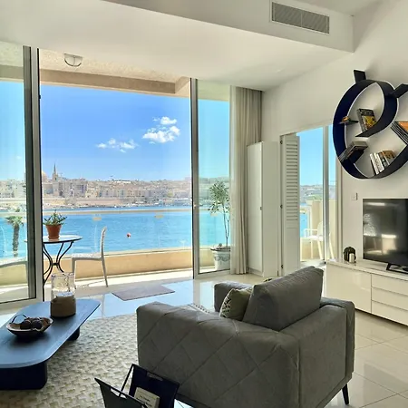 Bluefish Seaviews - Luxury