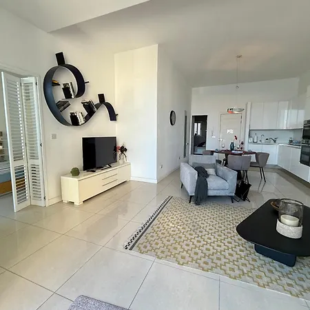 Bluefish Seaviews - Luxury شقة *