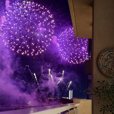 Bluefish Seaviews - Luxury شقة *