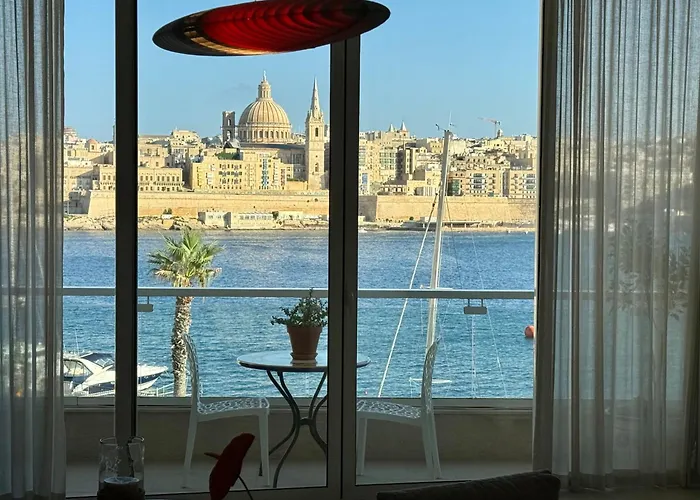 Bluefish Seaviews - Luxury Apartment Sliema
