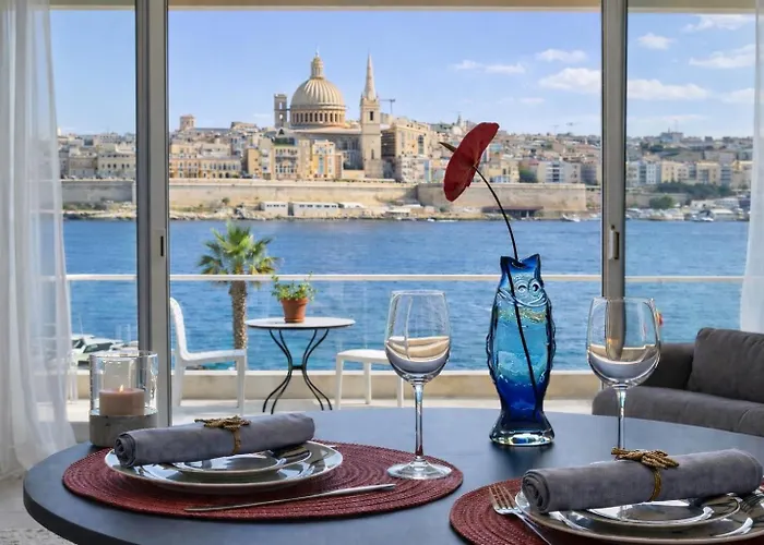 Bluefish Seaviews - Luxury سليمة