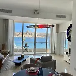 Bluefish Seaviews - Luxury